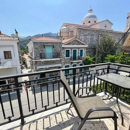 Samos - Kokkari - Eirini'S Studios エクステリア 写真
