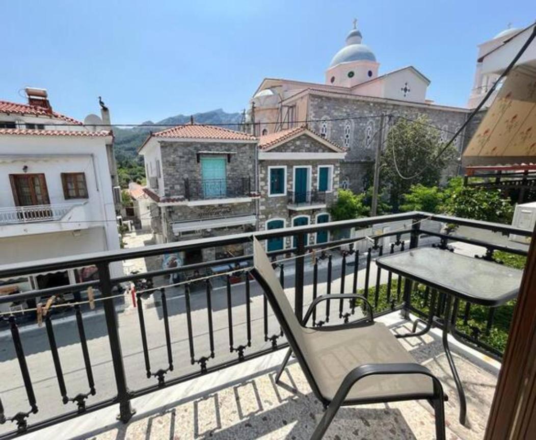 Samos - Kokkari - Eirini'S Studios エクステリア 写真